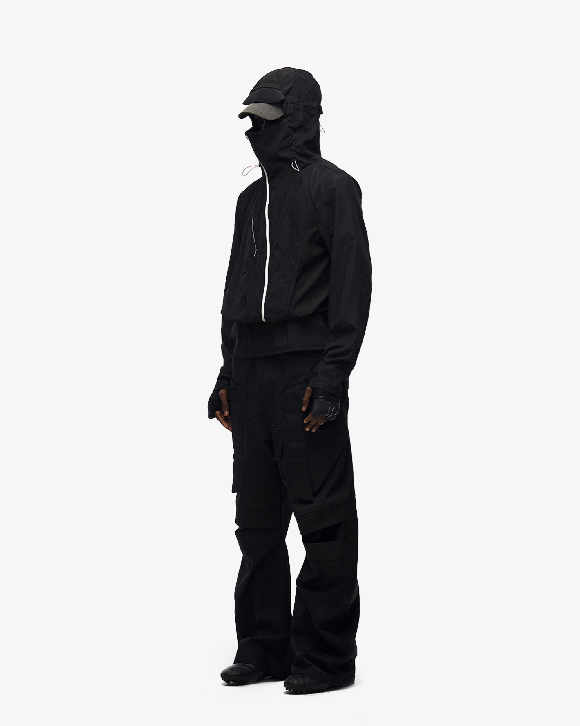 Curved Zipper UPF200 Lightweight CroppedJacket