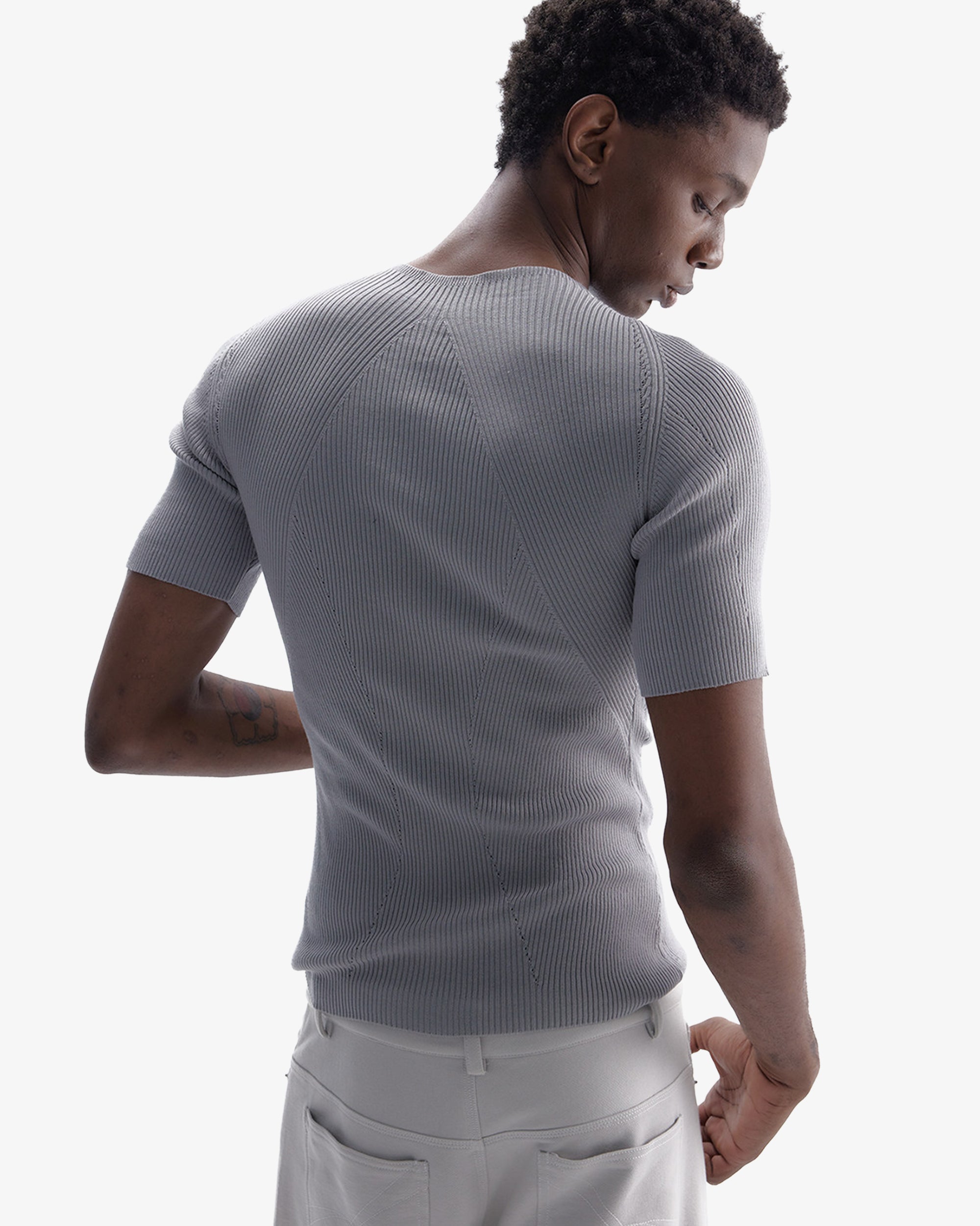 Cropped Textured 3D Knit Knitted Shirt