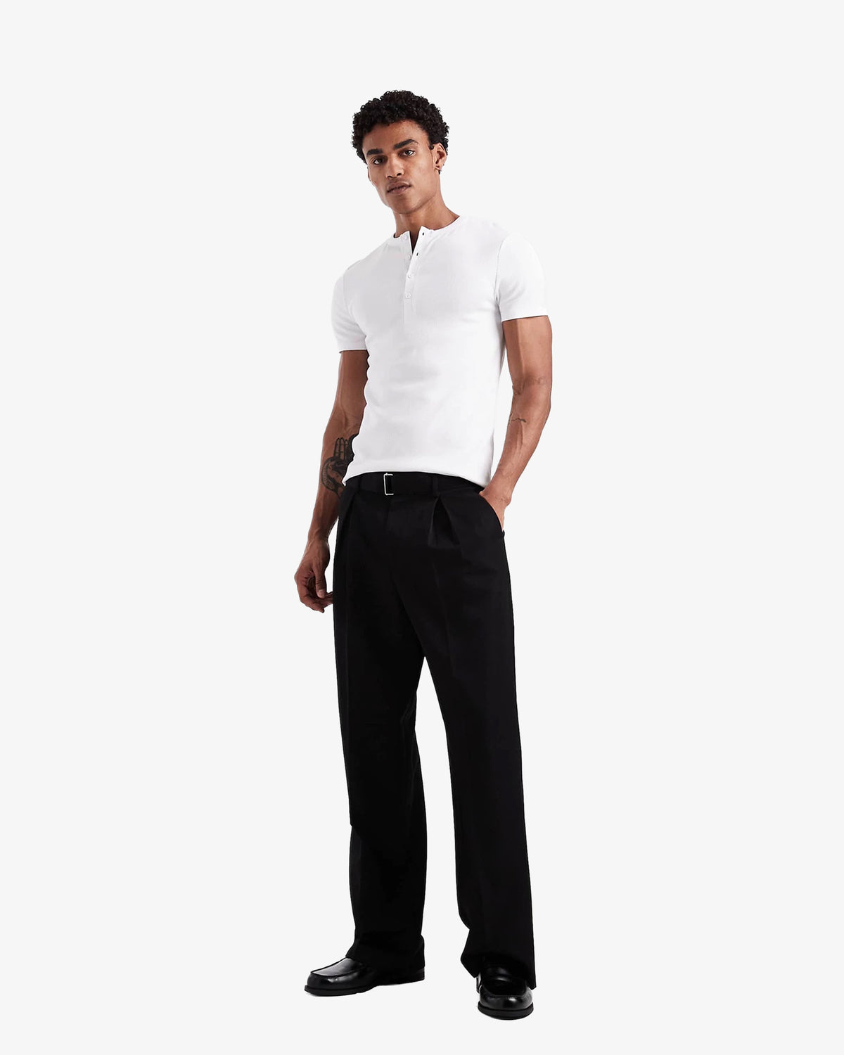 Henley Short Sleeve Muscle Fitted Shirt