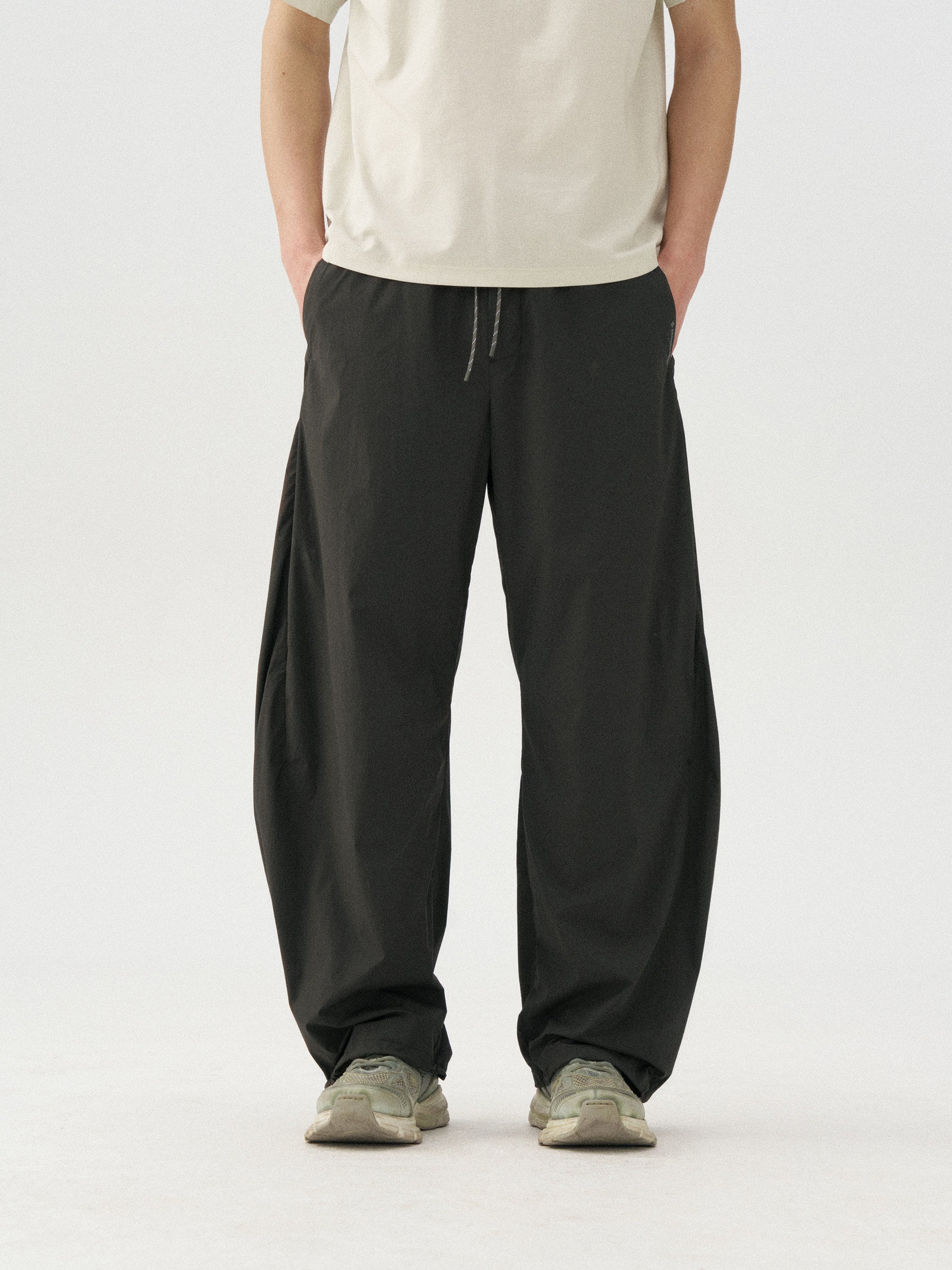 Instantaneous mountain Monterest outdoor light and cool water-repellent UPF100+ sunscreen scimitar silhouette slacks