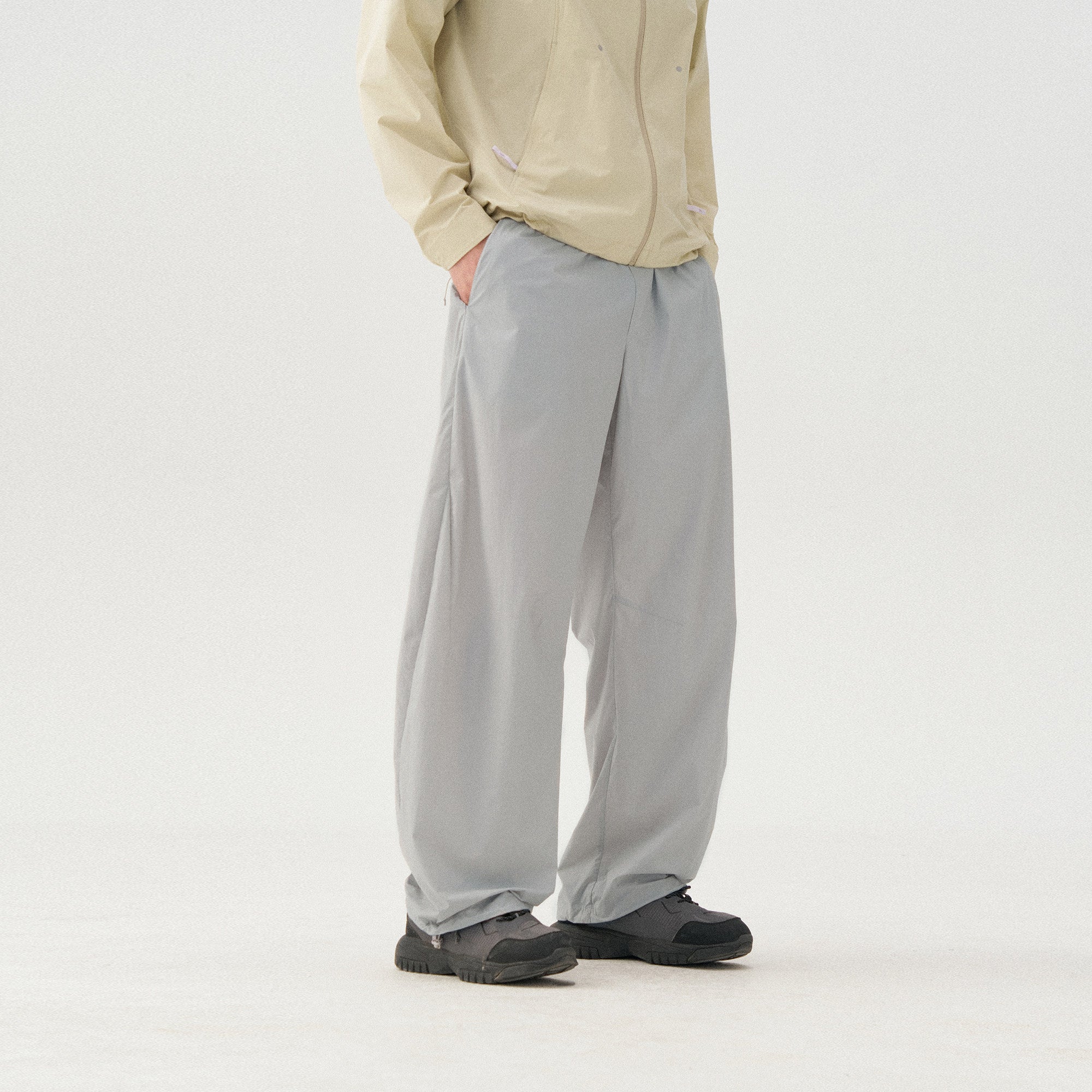 Instantaneous mountain Monterest outdoor light and cool water-repellent UPF100+ sunscreen scimitar silhouette slacks