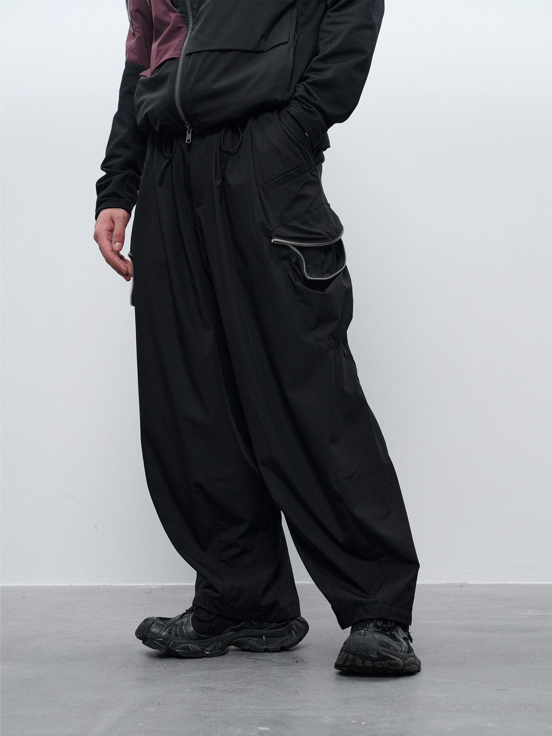 "Dream" Upper Crescent Folding Zipper Pocket Black Nylon Wide-Leg Pants P16E-BK "Erosion Gear"