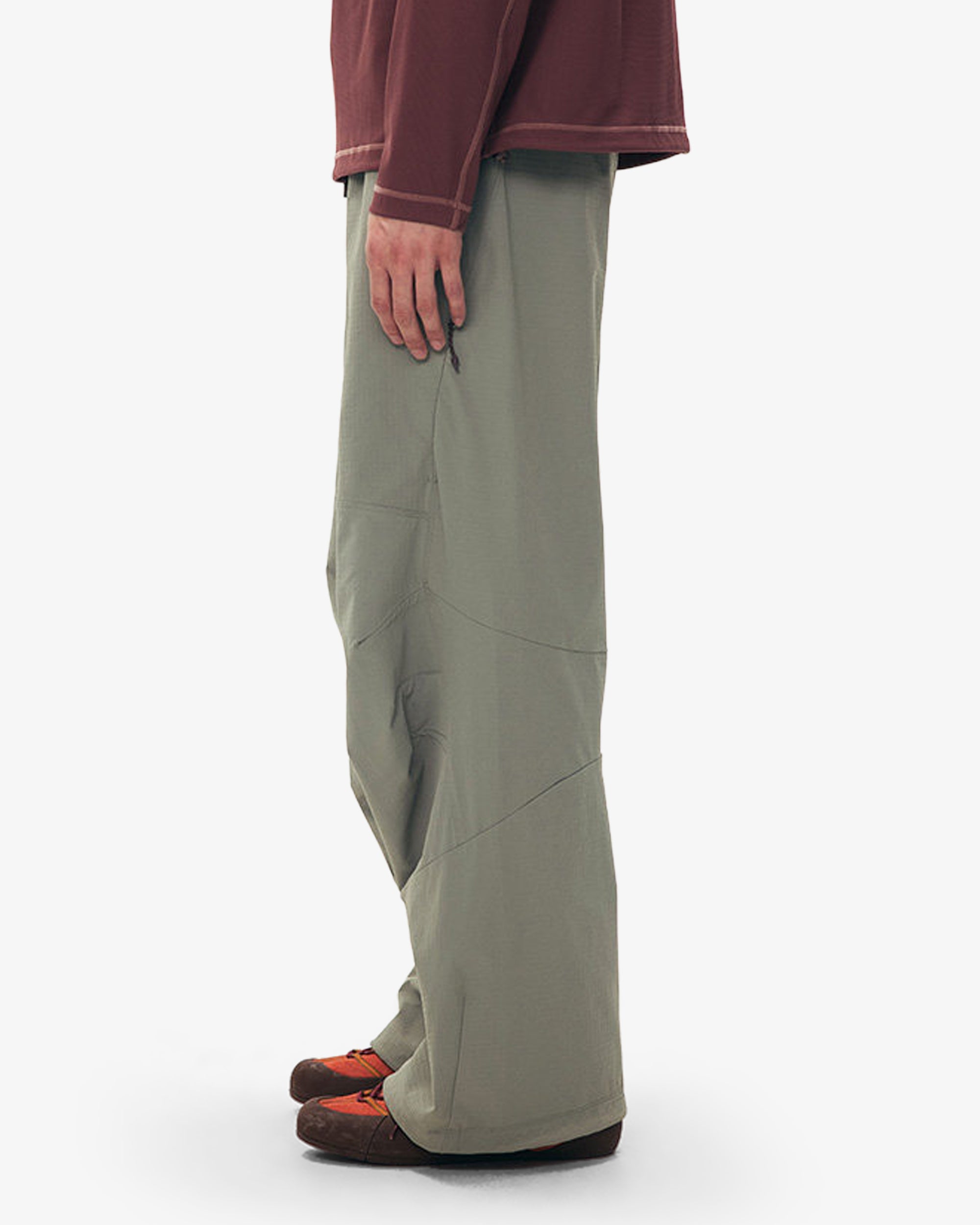 Water Repellent Ventilated Baggy Straight Fit Hiking Pants