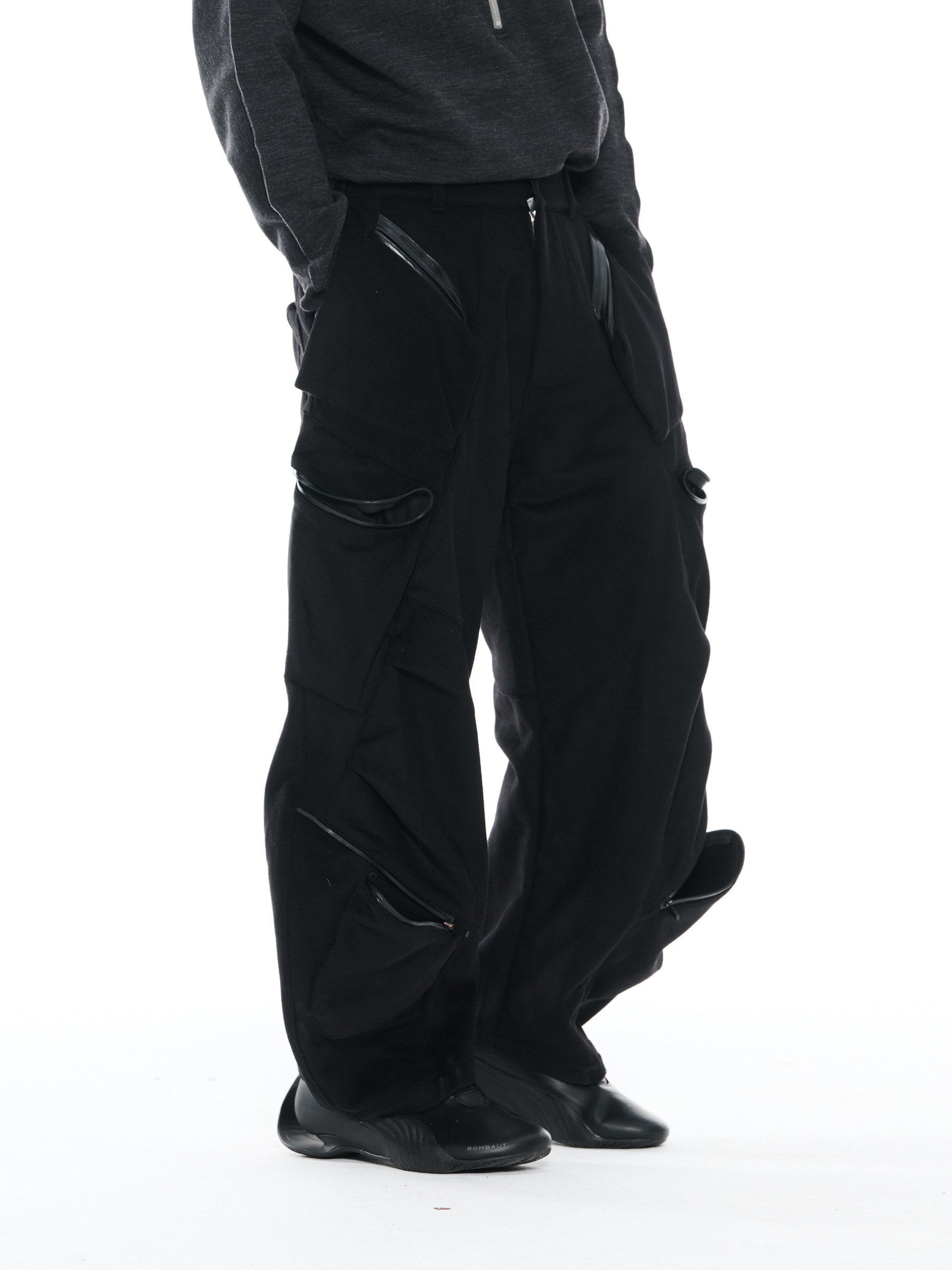 "Surprise Dream" Curved Split Multi-Pocket Wool Pleated Pants P45 "Erosion Gear"