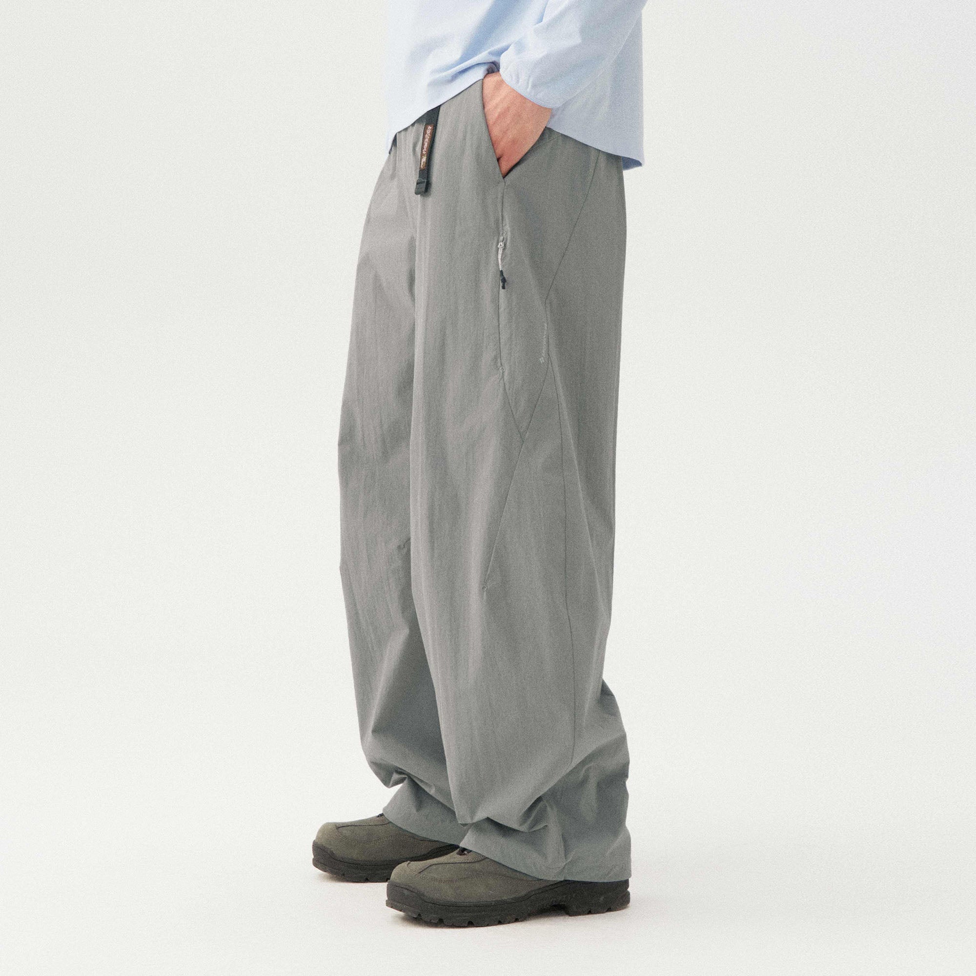 Instantaneous mountain Monterest limited edition nylon four-sided stretch loose casual multi-pocket softshell scimitar pants