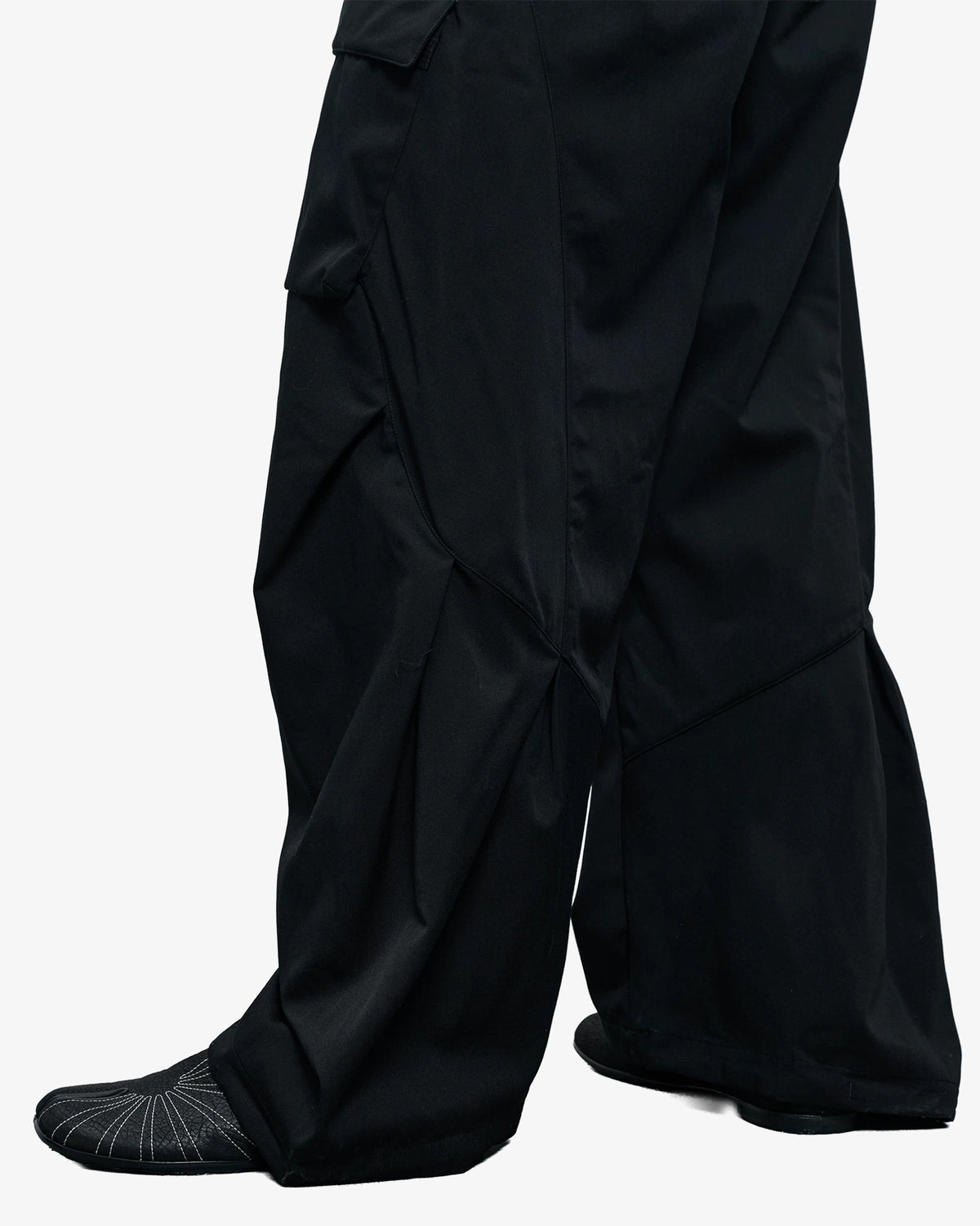 Wool Blend Sculpted DWR Cargo Pants